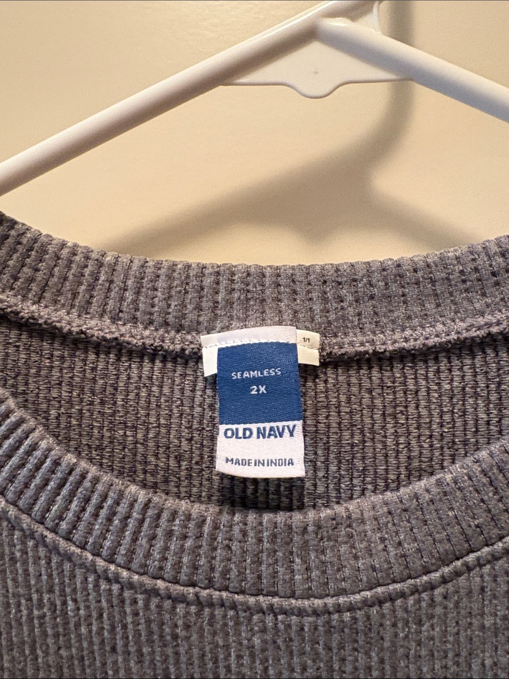 Grey Ribbed Crop Top - Picture 3 of 4
